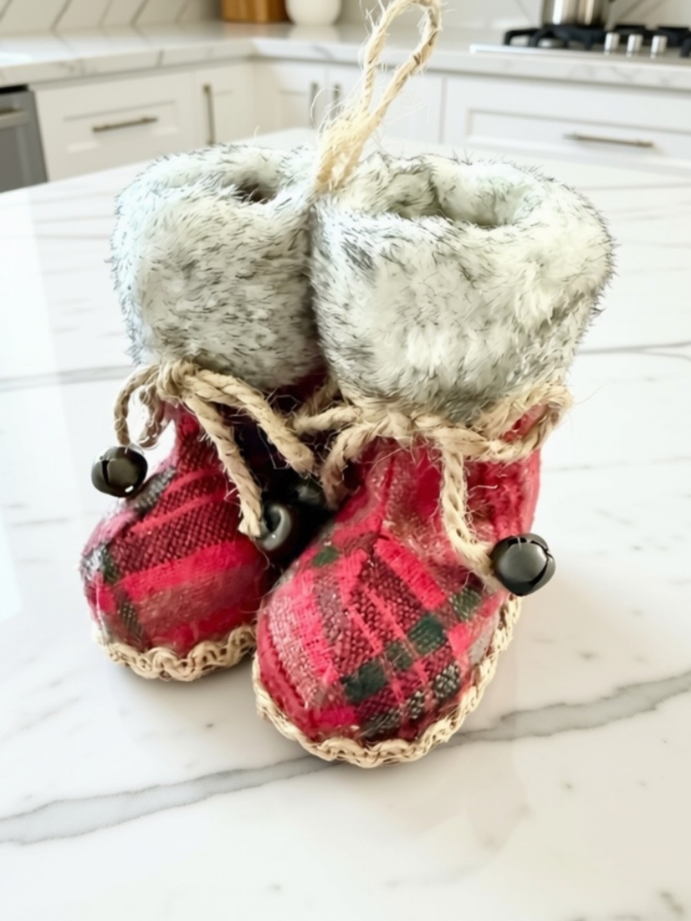 Rustic Christmas Ornament Collection - Picture 6 of 11